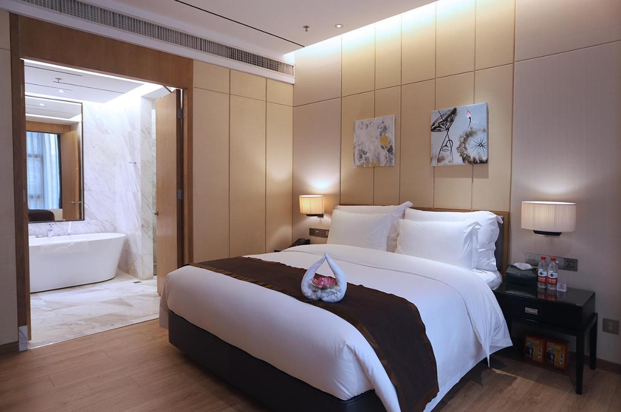 Zhuhai Palm Spring Hotel Bagian luar foto